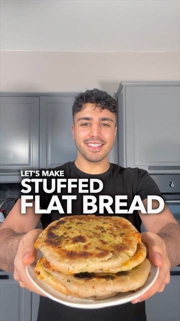 Ahmad Noori on Instagram: "Stuffed Flatbread To make the dough, mix -2,5 cups flour -1 cup water -1/2 tsp salt -2 tbsp olive oil and kneed until you have a soft dough. Cover and set aside for 30 min. In the meantime, boil -3 medium sized potatoes and mash them. Add -1 tbsp olive oil or vegan butter And season with -salt & pepper, to taste Cut the dough into equal portions, roll it out and fill with the mashed potatoes, -vegan pesto of choice -shredded vegan cheese Close the dough and cook Stuffed Dough Recipes, Potato Flatbread, Stuffed Flatbread Recipes, Stuffed Flatbread, Flatbread Recipes Pesto, Potato Stuffed Flatbread, Lentil Flatbread, Vegan Stuffed Flatbread, Pesto Naan Flatbread