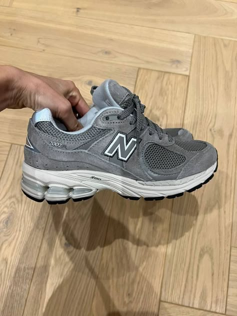 New Balance 933, Sepatu Nb, Grey New Balance Shoes, Gray New Balance, Nb Shoes, New Balance Dad Shoes, New Balance Outfit, New Balance 2002r, Trendy Shoes Sneakers