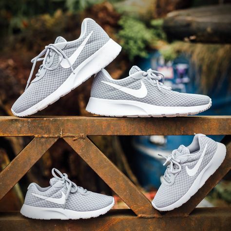 The ergonomically designed Nike Tanjun trainers for men, women and children are available now over on the Deichmann website. Read more in our latest blog Scarlett Moffatt, Worker Boots, Summer Style Guide, Comfy Slippers, Nike Tanjun, Kendall And Kylie, Kendall + Kylie, Everyday Look, Style Guides