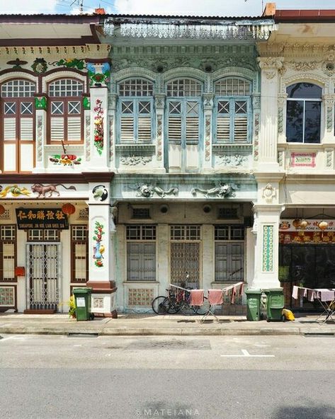 Thai Apartment, Colonial Bungalow, Eastern Architecture, Chinese Buildings, Chinese House, Apartment Exterior, Thai House, Building Elevation, Neoclassical Architecture