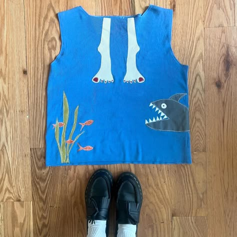 Ocean moment!!! #🦈 #🦀 #🎣 #🦶#🌊 #⛵️ Patchwork Top Pattern, Ocean Clothing Aesthetic, Patchwork Tops Ideas, Ocean Inspired Embroidery, Fish Patchwork Shirt, Chicken Dress, Ocean Tote Bag, Ocean Shirt, Reworked Clothing