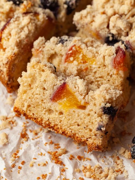 Peach Coffee Cake, Coffe Cake, Gluten Free Coffee Cake, Peach Coffee, Gluten Free Coffee, Austrian Recipes, Fresh Peaches, Streusel Topping, Crumble Topping