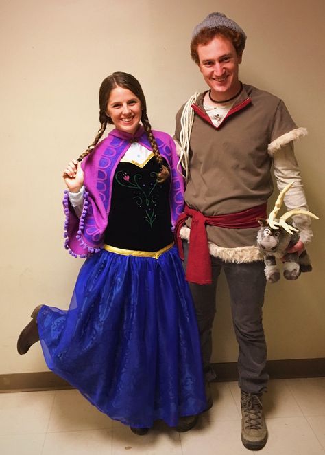 Kristoff Costume, Anna And Kristoff, Frozen Costumes, S Costumes, Frozen Costume, Pretty Halloween Costumes, Pretty Halloween, Trunk Or Treat, Disney S