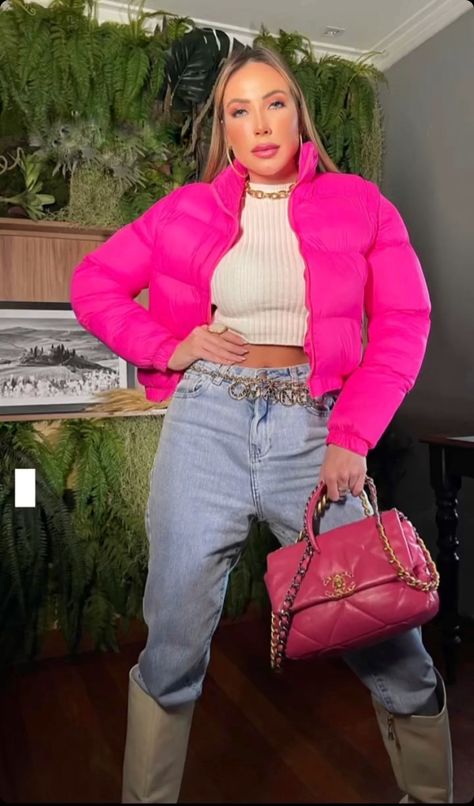 New York Picture Ideas, Pink Puffer Jacket, New York Pictures, Braided Cornrow Hairstyles, Cornrow Hairstyles, Street Styles, New Outfits, Fashion Inspo Outfits, Puffer