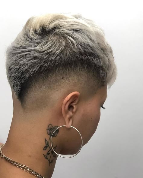 Mohawk Fade Woman, Funky Pixie Cut 2024, Barber Cuts For Women, Womens Fade Haircut Short Hair, Very Short Hair Edgy Pixie Hairstyles, Really Short Haircuts For Women, Short Hairstyle Women Shaved Sides, Short Shaved Hairstyle Women, Super Short Hairstyle Women