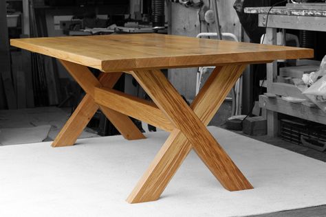 Dining Table Legs Ideas, Raw Furniture, Dark Wood Dining Table, Wood Dining Table Modern, Sofa Design Wood, Wood Table Legs, Diy Dining Table, Dining Table Bases, Diy Kitchen Storage