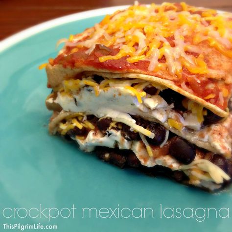 Such a simple and delicious recipe for Mexican lasagna made in the crockpot. Perfect for potlucks and sharing with friends! Bbq Lasagna, Crockpot Mexican Lasagna, Lasagna Crockpot, Crockpot Lasagne, Breakfast Crunchwrap, Crockpot Mexican, Pilgrim Life, Mexican Lasagna, Mexican Dessert Recipes