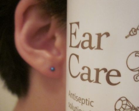 ear care solution for pierced ears | Image: NezTez@flickr Diy Ear Piercing Cleaner, Ear Piercing Care, Baby Ear Piercing, Ear Images, Triple Piercing, Piercing Care, Double Ear Piercings, Morganite Earrings, Triple Hoop Earrings