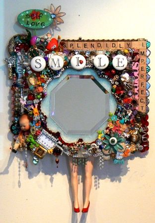 Splendidly Imperfect!!! SOLD! Button Mirror Frame, Mirror Embellishment Ideas, Assemblage Art Easy, Junk Mirror, Old Jewelry Crafts, Acrylic Painting Ideas, Vintage Jewelry Crafts, Found Object Art, Vintage Jewelry Art