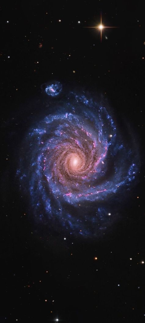 Space Pictures Real, Hubble Space Telescope Pictures, Galaxia Wallpaper, Different Galaxies, Outer Space Pictures, Nasa Wallpaper, Space Iphone Wallpaper, Eye Of God, All Galaxies