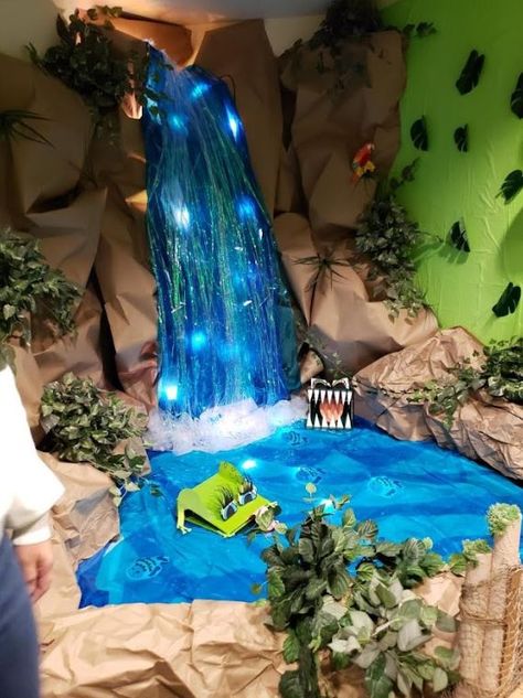 Paper Waterfall, Waterfall Decoration, Jungle Waterfall, Weird Animals Vbs, Diy Waterfall, Vbs Decorations, Curtains White, Penguin Party, Vbs Ideas