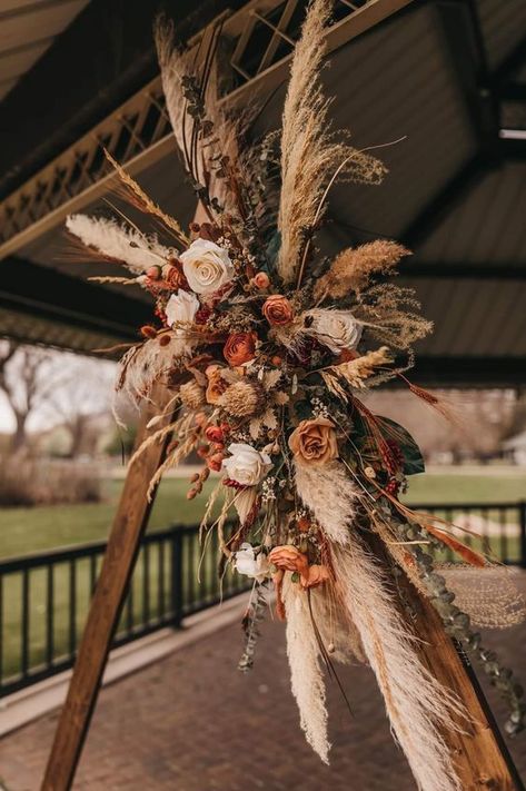 Fall Wedding Arch, Fall Boho Wedding, Boho Fall Wedding, Flowers Arch, Boho Wedding Arch, Fall Wedding Arches, Wedding October, Fall Wedding Color Schemes, Smith Wedding