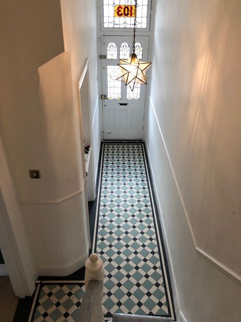 Victorian Tiles Hallway, Hallway Tiles Floor Entryway, Mosaic Hallway, Hallway Victorian, Victorian Tiles Bathroom, Victorian Hallway Ideas, Victorian Tiled Hallway, Victorian Hallway Tiles, Victorian Mosaic Tile