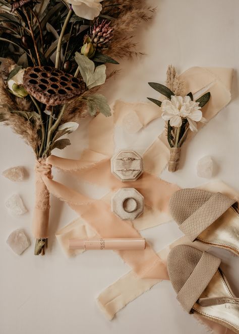 Wedding Flatlay, Wedding Flat Lay, Rustic Wedding Details, Rings Diy, Australian Wedding, Bouquet Toss, Diy Wedding Bouquet, Wedding Flats, Flat Lays