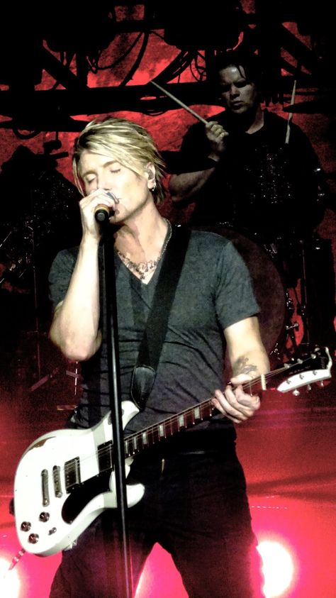 John Rzeznik Goo Goo Dolls, Goo Goo Dolls Wallpaper, Googoo Dolls, Dolls Wallpaper, Johnny Rzeznik, John Rzeznik, The Goo Goo Dolls, Goo Goo Dolls, Couch Potato