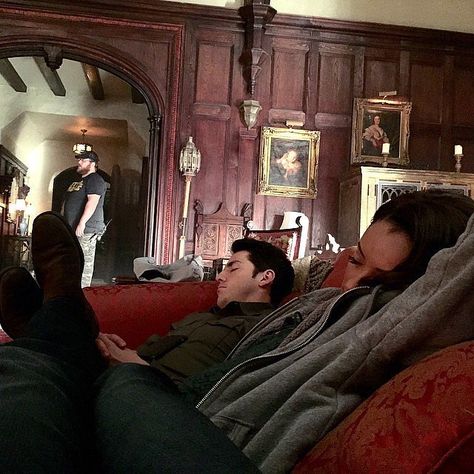 Davis basically just creeped around the set and took pictures of his napping costars. Tvd Behind The Scenes, Tvd Cast, Tvdu Cast, Vampire Diaries Memes, Vampire Diaries Poster, Michael Trevino, Vampier Diaries, The Vampire Diaries 3, Vampire Diaries Movie