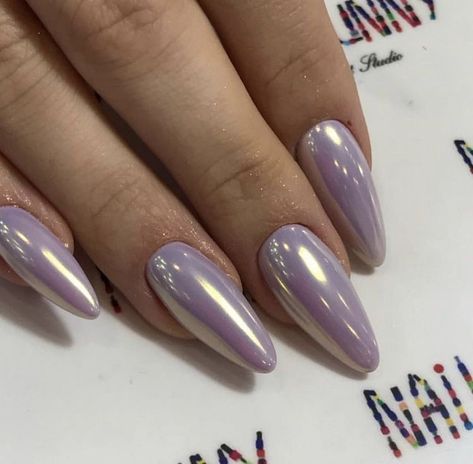 Chrome Combination Nails, Crome Nails Purple, Purple Crome Nails Design, Blue Holographic Nails, Irridescent Nails, Purple Chrome Nails, Lilac Nails, Chrome Nails Designs, Prom 2023