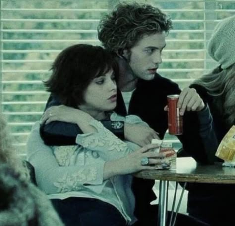 Jasper Twilight, Alice Twilight, Alice And Jasper, Ashley Green, Beau Film, Twilight Photos, Twilight Film, Alice Cullen, Twilight Pictures