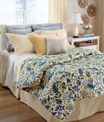 Hatfield Jacquard Comforter Jacobean Floral, Vermont Country Store, Floral Comforter, Country Curtains, King Pillows, Cotton Comforters, Print Comforter, Pretty Room, Country Store