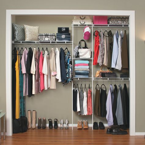 My next investment.!???   ClosetMaid 5-8 ft. Closet Organizer - Wire Closet Organizers at Hayneedle Ideas Armario, Closet Organizer Kits, Organiser Son Dressing, Clothes Hanger Storage, Organizar Closet, Closet Kits, Closet Shelf Organization, Closet Organizing Systems, Diy Wardrobe