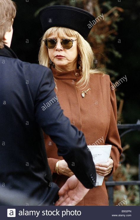 Download this stock image: Patti Boyd Former model and Ex wife of singer songwriter Eric Clapton at Conor Clapton Funeral - B502PN from Alamy's library of millions of high resolution stock photos, illustrations and vectors. Conor Clapton, Eric Clapton Wife, Patti Boyd, Pattie Boyd, Genres Of Music, Eric Clapton, Ex Wives, Singer Songwriter, Rock N Roll