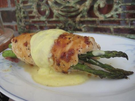 Nif's Asparagus Stuffed Chicken Breast With Hollandaise Sauce. Photo by gailanng Asparagus Stuffed Chicken, Hollandaise Recipe, Asparagus Stuffed Chicken Breast, Recipe For Hollandaise Sauce, Stuffed Chicken Breast, Chicken Asparagus, Hollandaise Sauce, Breast Recipe, Stuffed Chicken