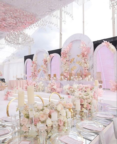 Wedding High Table, Debut Theme Ideas Classy, Debut Backdrop, Bridgeton Theme, Powder Pink Wedding, Blush And Cream Wedding, Debut Theme Ideas, Belle Wedding Dresses, Butterfly Themed Birthday Party