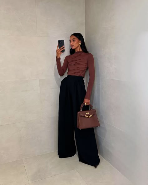 Winter Work Party Outfit, Valentines Day Dress Code, Classy Modest Fashion, Jasmine Tookes Style, Jasmin Tookes, Dress Code Guide, Baddie Outfits For School, Church Leadership, Corporate Baddie