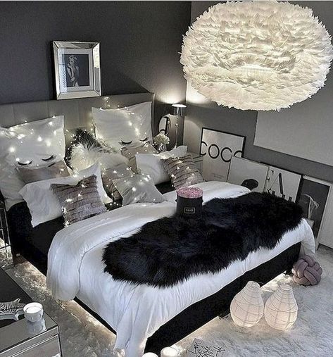 Cozy bedroom; pink bedroom ideas; cozy teen girl bedroom; #bedroomdesigns #bedroomideas Black Bedrooms, Black And White Bedroom, Budget Furniture, Dekorasi Kamar Tidur, Black Bedroom, Grey Bedroom, Gray Bedroom