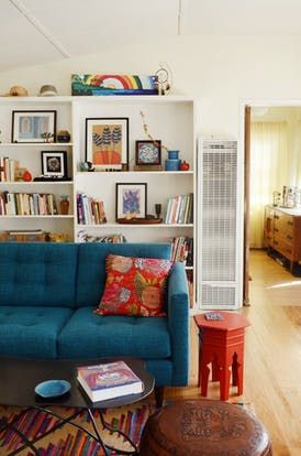 House Tour: A "Rainbow Bohemian" California Cottage | Apartment Therapy Turquoise Sofa Living Room Decor, Turquoise Couch Living Room Ideas, Sofa Turquoise, Rainbow Chair, Teal Sofa Living Room, Turquoise Couch, Turquoise Sofa, Japanese Scandinavian, Berkeley Hills