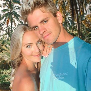 Cole LaBrant (@cole.labrant) • Instagram photos and videos Savannah Soutas, Cole Labrant, Sav And Cole, Savannah Rose, Cole And Savannah, Beauty Youtubers, Cute Family, Cavalier King Charles, A Song