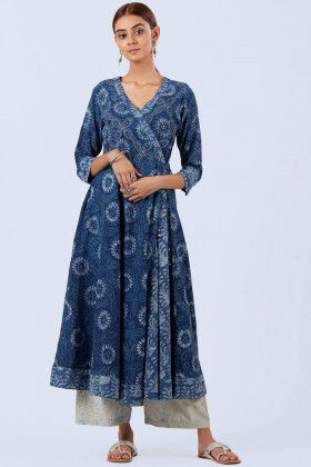 Indigo Kurti Designs, Plain Kurti Designs, Farida Gupta, Cotton Dress Pattern, Kurti Patterns, Simple Kurti Designs, Cowl Dress, Long Kurti Designs, Casual Indian Fashion