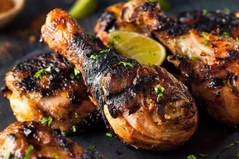 Black Garlic Chicken Recipe | The Spice House Jerk Chicken Recipe, Chicken Shawarma Recipe, Jamaican Jerk Chicken, Caribbean Jerk Chicken, Shawarma Recipe, Ground Chicken Recipes, Garlic Chicken Recipes, Caribbean Cuisine, Jamaican Jerk