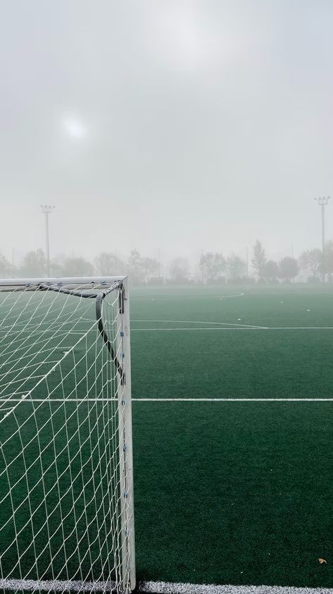 white goal net photo – Free Grey Image on Unsplash Soccer Photography, Football Photography, Soccer Stadium, Football Pitch, Football Images, Fc Liverpool, Sports Aesthetic, Soccer Motivation, Soccer Quotes