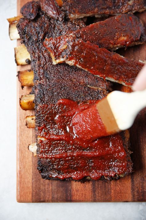 Oven Baked Coffee Barbecue Pork Ribs (Keto & Paleo) - Lexi's Clean Kitchen Grill Ribs, Kitchen Website, Easy Bbq Sauce, Barbecue Pork Ribs, Grilling Guide, Lexi's Clean Kitchen, Bbq Chicken Breast, Country Style Ribs, Baked Bbq Chicken