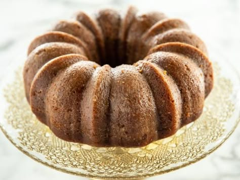 Get Pumpkin Rum Cake Recipe from Food Network Pumpkin Rum Cake, Rum Bundt Cake, Homemade Rum, Herb Dip, Maple Whipped Cream, Pecan Filling, Pumpkin Streusel, Alex Guarnaschelli, Pumpkin Bundt