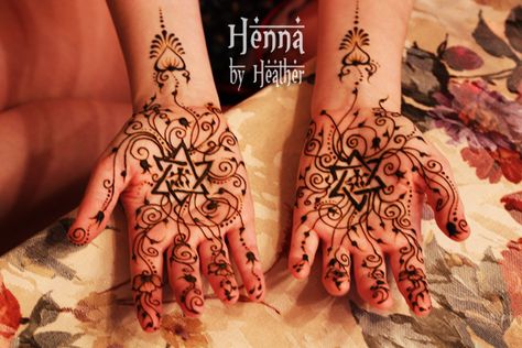 Jewish Henna Designs, Jewish Henna, Ancestor Veneration, Jewish Tattoo, Moodboard Images, David Bridal, The Star Of David, Henna Ideas, Bridal Henna Designs