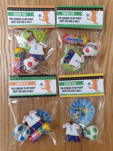 Soccer Party Games, Soccer Party Decorations, David 8, Soccer Birthday Cakes, Soccer Birthday Parties, Soccer Theme, Birthday Souvenir, Football Birthday Party, Soccer Birthday