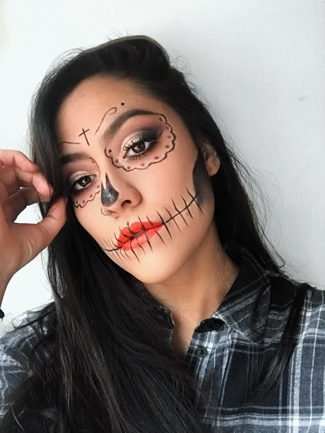 Catrina Simple Makeup, Easy Catrina Makeup, Simple Catrina Makeup, Makijaż Sugar Skull, Halloween Makeup Sugar Skull, Halloween Make-up Looks, Dead Makeup, Cute Halloween Makeup, Halloween Makeup Diy