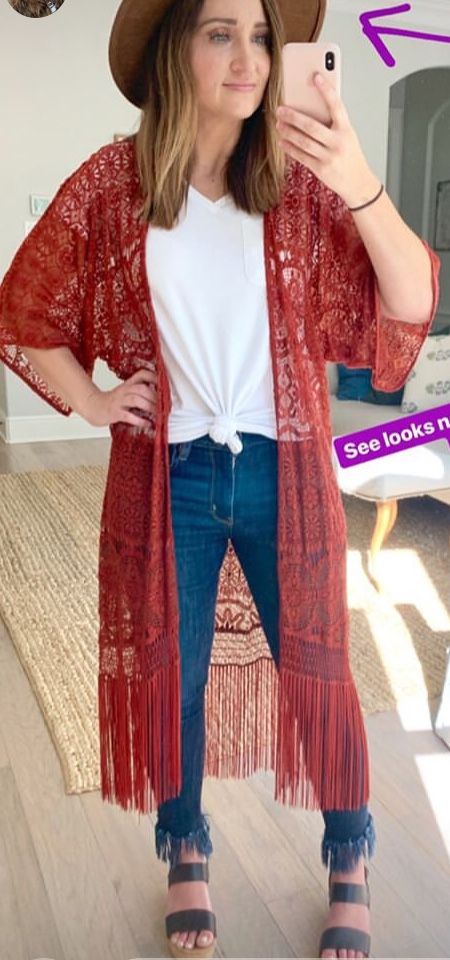 Mindy McKnight Mindy Mcknight, Brooklyn And Bailey, Cute Outfit, Modest Outfits, Kimono Top, Cute Outfits, Fashion Outfits, Women's Top, Clothes