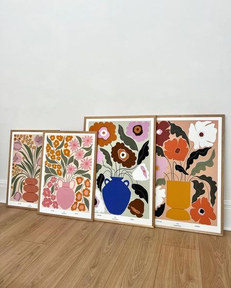 frankie penwill on Instagram: "four vase prints all together🌹🌼🌸🌺" Frankie Penwill, Liv Lee, Flower Vases, Illustration Art, Doodles, Vase, Flowers, On Instagram, Instagram