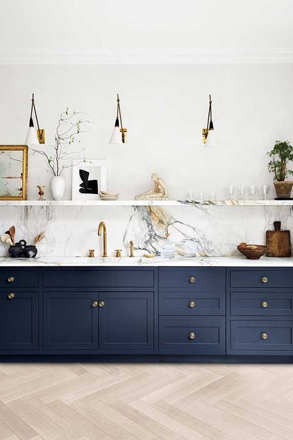 Dröm Hus Planer, One Wall Kitchen, Navy Kitchen, Blue Cabinets, Kitchen Room Design, Kitchen Inspiration Design, Blue Kitchens, Kitchen Trends, Minimalist Kitchen