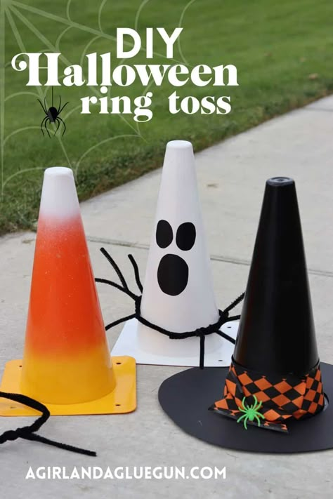 Halloween Ring Toss, Toss Game Diy, Diy Ring Toss, Halloween Carnival Games, Diy Carnival Games, Fun Bowling, Diy Carnival, Easy Halloween Party, Dollar Tree Halloween