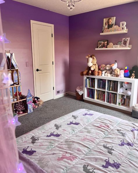 ✨ Swipe to see the before 👉 This room turned out so different from my initial vision board, but after my daughter (mid-painting mind you) changed her mind from rainbow ombre to pink and purple ombre, we really leaned into that vibe. The pink canopy with the color changing star lights is her favorite! This room is so fun! What is your favorite part?? Save and share, and follow along for DIY projects, beginner DIY tips, and more! #girlsbedroom #girlsroominspo #girlsroomstyling #diyrev... Girls Room Purple Walls, Purple Kids Room, Pink Canopy, Purple Girls Room, Star Lights, Kids Room Paint, Rainbow Ombre, Girl’s Room, Purple Walls