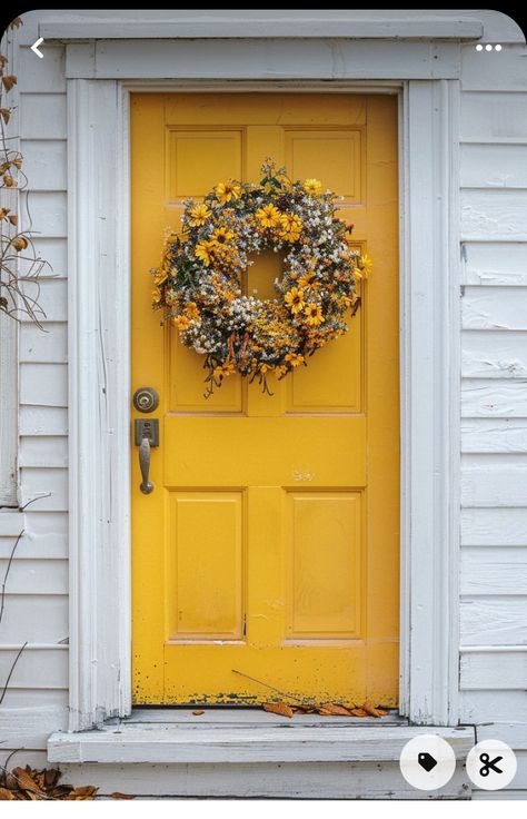 Yellow Front Door, Colorful Doors, Yellow Front Doors, Front Door Trim, Yellow Door, Door Colors, Front Entryway, Yellow Doors, Exterior Wall Design