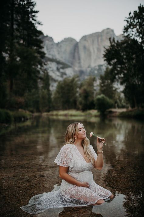 Beautiful outdoorsy maternity photoshoot in Yosemite National Park National Park Maternity Photos, Outdoorsy Maternity Photo, Yosemite Maternity Photos, River Maternity Shoot, Riverside Maternity Photos, Pregnant Forest Photoshoot, Yosemite National Park, Pregnancy Shoot, Maternity Pictures