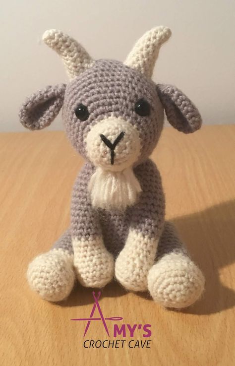 Crochet... Amigurumi : Billy Goat Goat Amigurumi, Goat Crochet, Crochet Goat, Knitting Amigurumi, Amigurumi Knitting, Billy Goat, Hoodie Diy, Confection Au Crochet, Crochet Geek