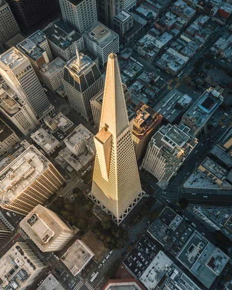 foster and partners to redesign san fransisco's transamerica pyramid San Francisco Vintage, Transamerica Pyramid, Aerial Perspective, Eiffel Tower Photography, Panoramic Photography, San Francisco City, Conceptual Photography, City Landscape, Aerial Photography