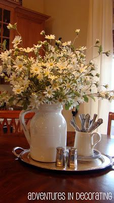 Kitchen Table Centerpiece Ideas, Vibeke Design, Kitchen Table Centerpiece, Dining Room Centerpiece, Dining Room Table Centerpieces, White Pitcher, Kitchen Island Decor, Dining Room Table Decor, Kitchen Table Decor