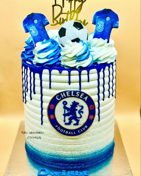 Chelsea Cake Ideas, Chelsea Football Cake, Cake Ideas For Men, Soccer Cakes, Football Cakes, 17 Birthday Cake, Soccer Cake, Dino Cake, Cake For Husband